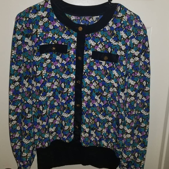 Floral button down blouse - Picture 1 of 2